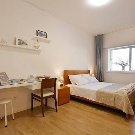 Casa Roberto - Studio Apartment, Lift, Ac, Car Parking - Extra Порту Екстер'єр фото